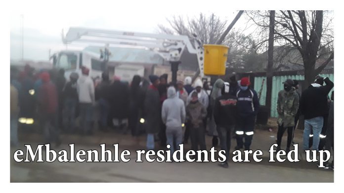 eMbalenhle residents are fed up and 1 GMM employee shocked