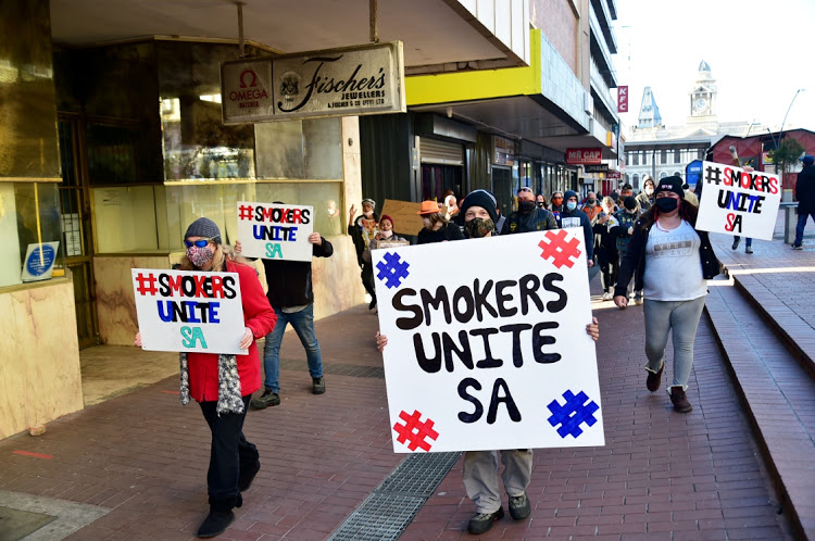 Smokers Unite SA slow drive a hooting success