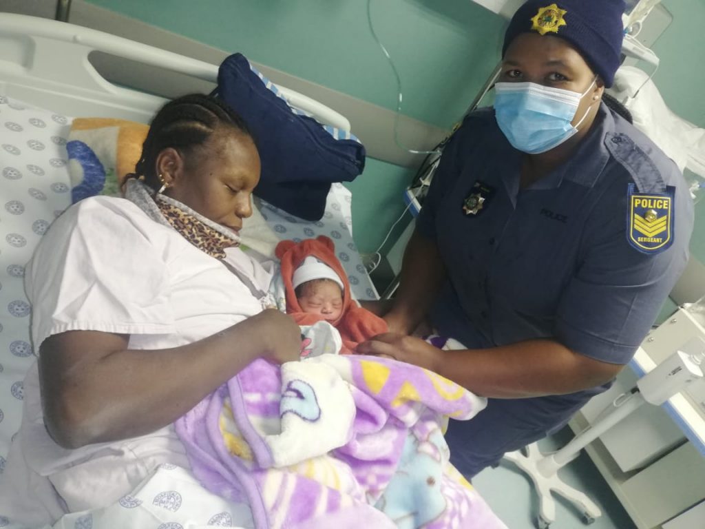 Bethal Police Officer helps deliver baby