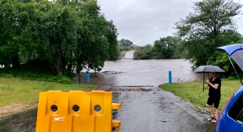 rain floods