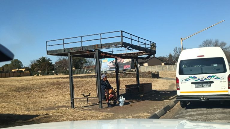 DA Councillor Demands Accountability on Govan Mbeki Bus Shelter Tender